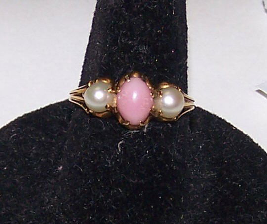 *19TH C. YELLOW GOLD RING (1 of 1)