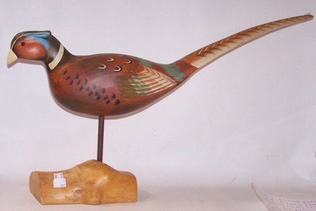 *CARVED AND PAINTED WOOD DECOY (1 of 2)