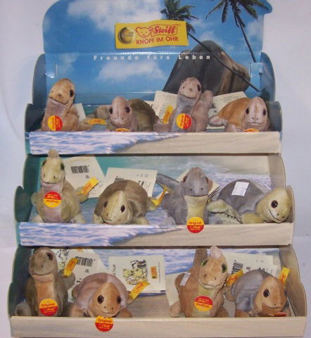 *STEIFF DISPLAY (1 of 3)