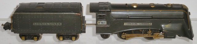 *LIONEL O GAUGE STEAM LOCOMOTIVE AND TENDER (1 of 4)