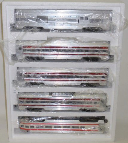 *WEAVER 5-CAR ALUMINUM PASSENGER SET (1 of 3)