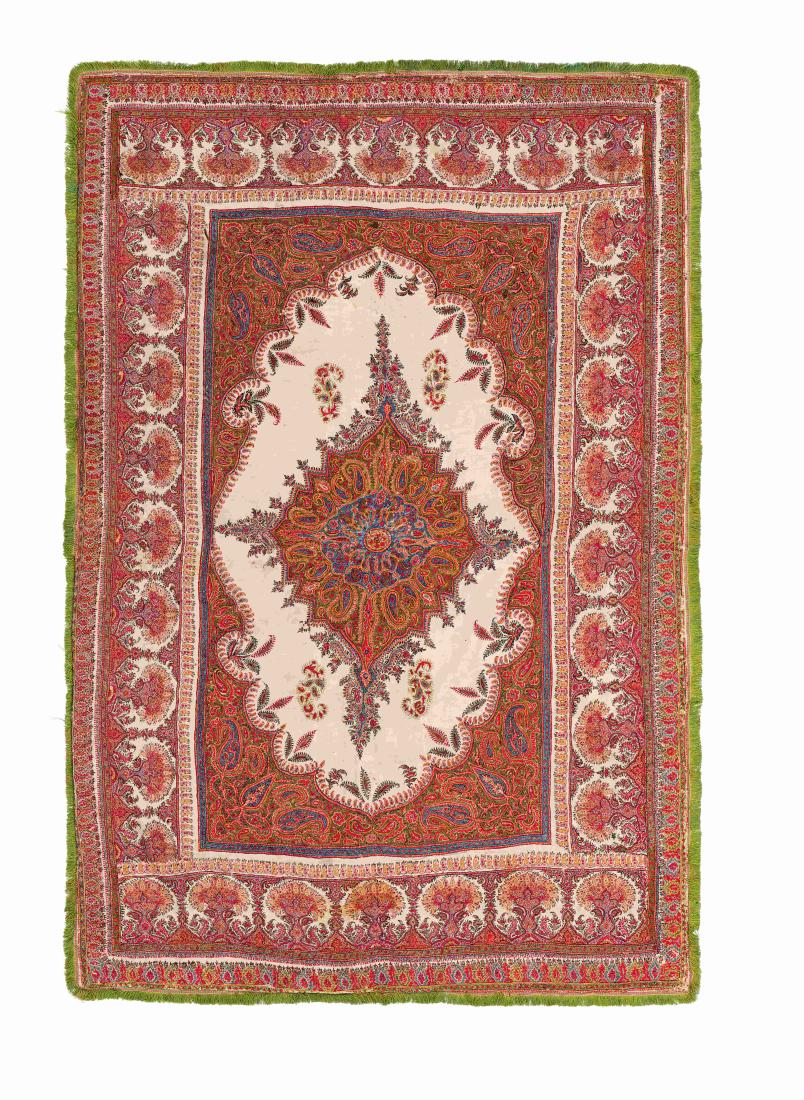 Kirman embroidery (1 of 1)