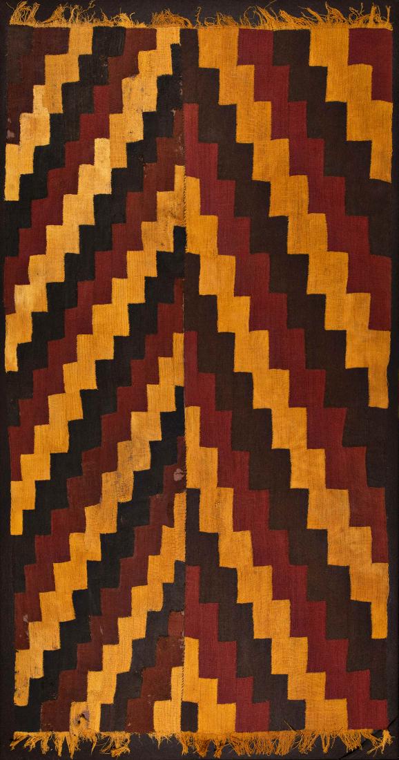 Cloth/cloak woven in two panels: Cloth/cloak woven in two panels 119 x 222 cm (3’ 11” x 7’ 3”) Nazca, southern coast, 200-600 AD. Cf.: Brücken in die Zukunft, Sailer/Anton, 1992, Plate 53 HALI 135, 2004,