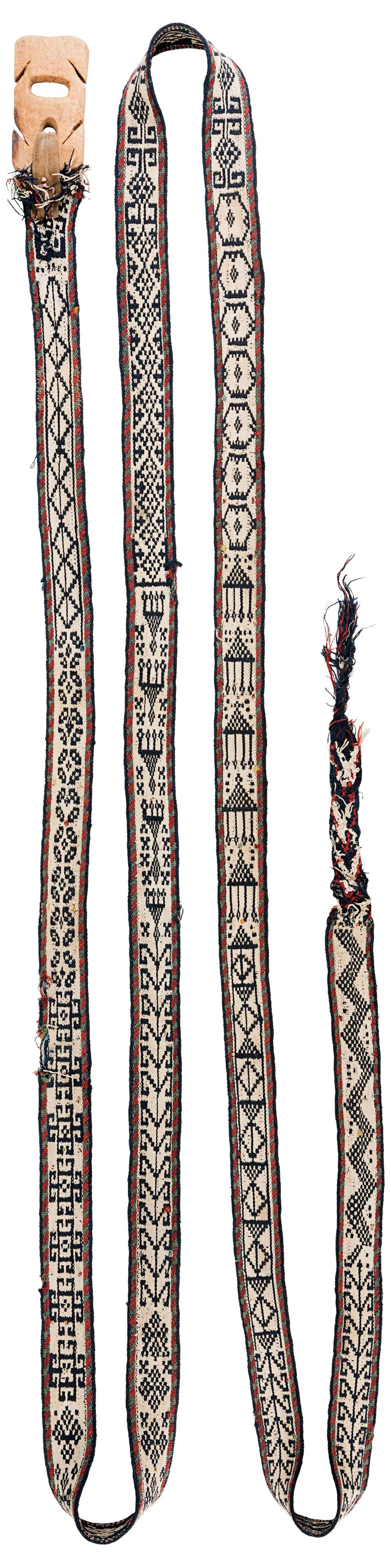 Qashqai Band (1 of 2)