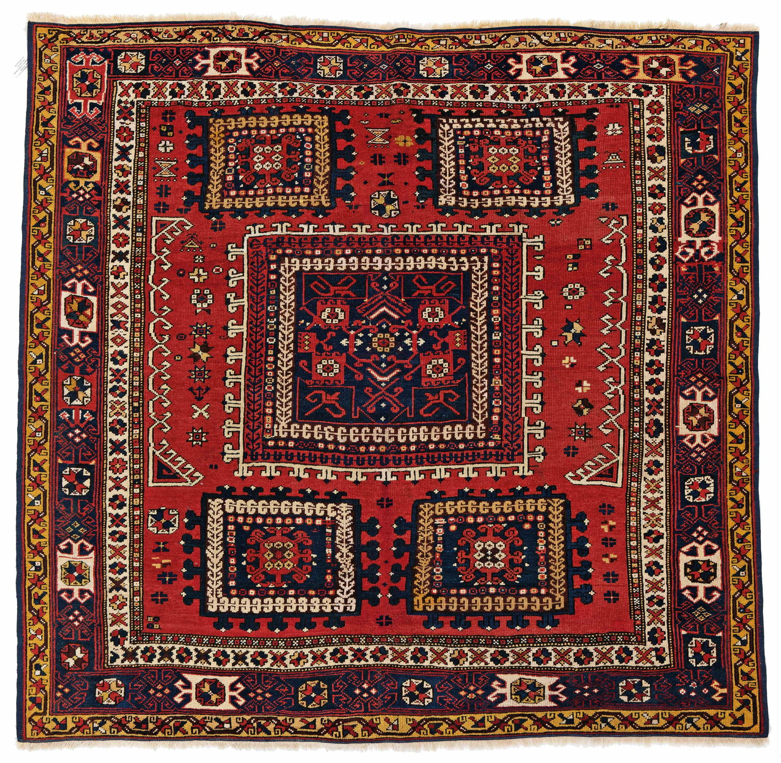 Bergama Rug (1 of 2)