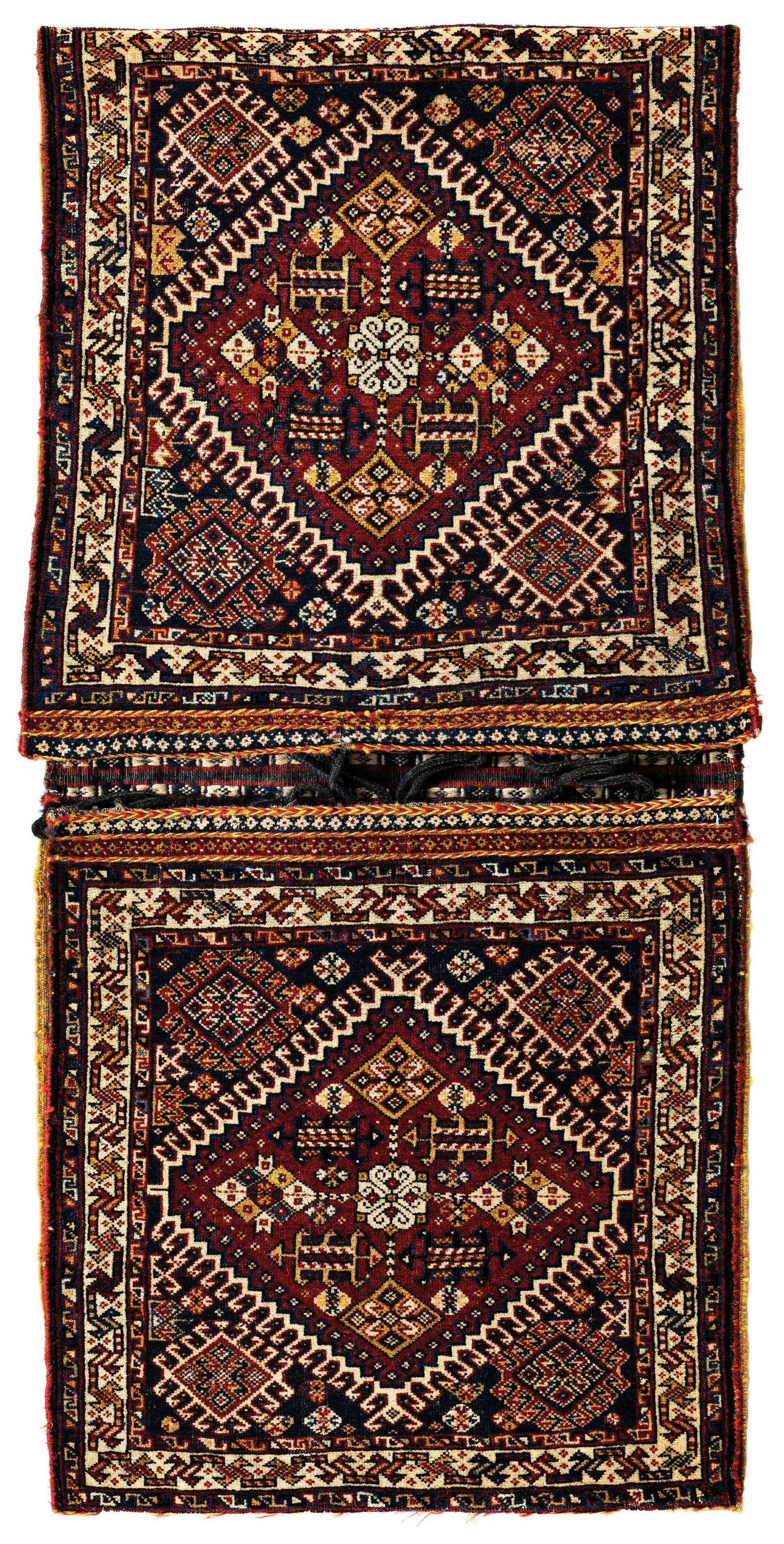 Complete Qashqai Khorjin (1 of 5)