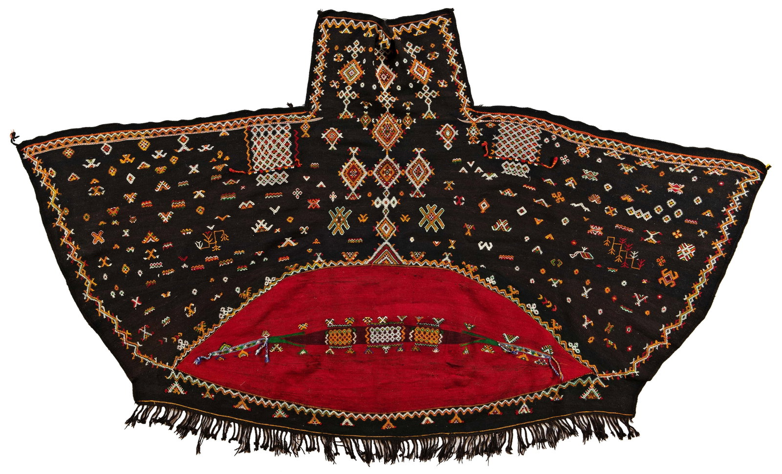 Tunisian Cape: Tunisian Cape 247 x 141 cm (8' 1" x 4' 8") Tunisia, mid 20th century Condition: good, slight signs of use Warp: wool, weft: wool