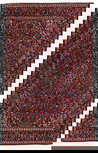 Kashan Rug: 203 x 127 cm (6' 8" x 4' 2") Persia, ca. 1940 Condition: very good, full pile, slight signs of use Warp: cotton, weft: cotton, pile: wool