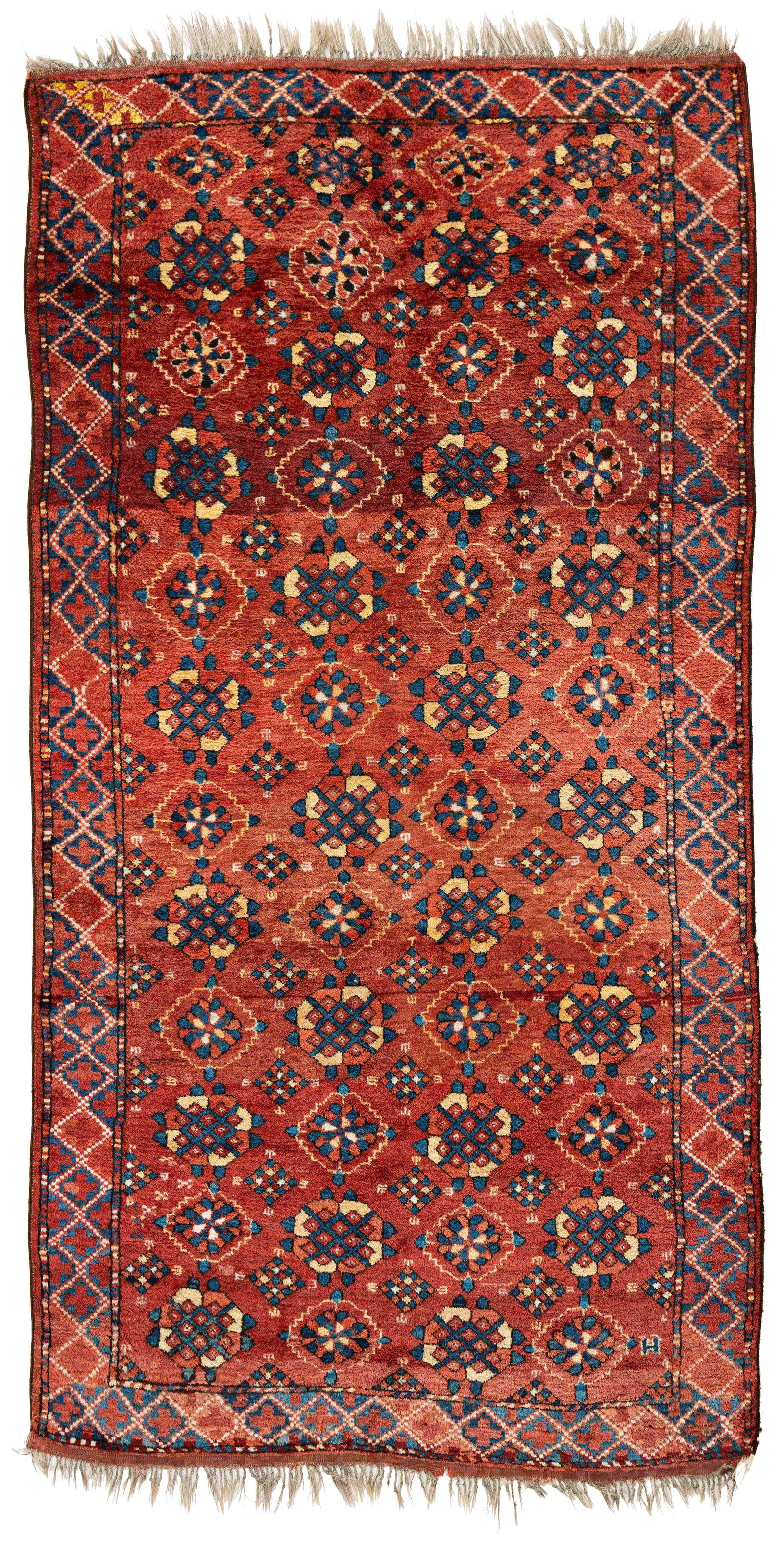 Ersari Beshir Rug: Ersari Beshir 282 x 144 cm (9' 3" x 4' 9") Turkmenistan, second half 19th century Condition: good, full pile, some moth damage at lower right side, minor small repairs, slight signs of use Warp: