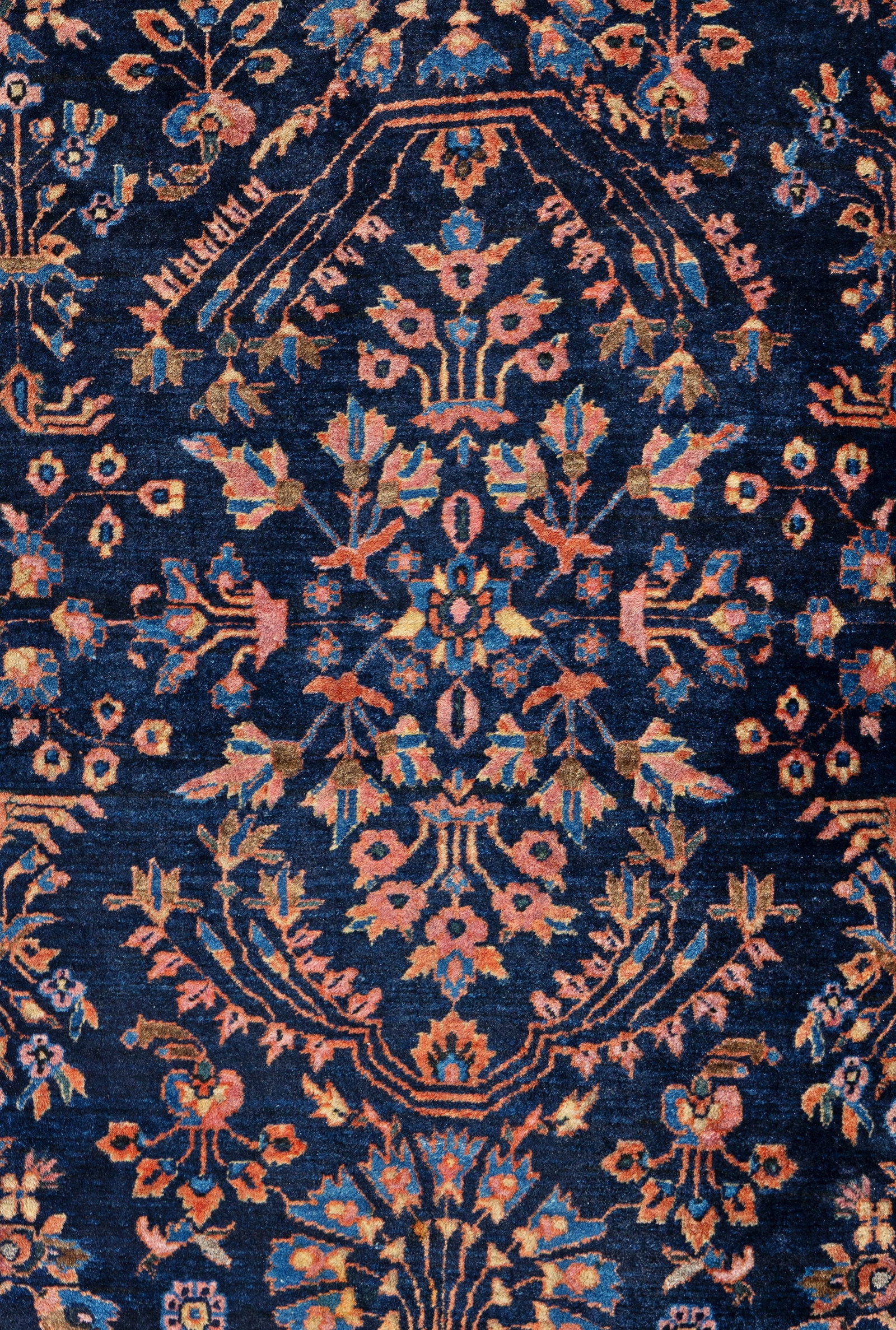 Sarouk Rug - 4