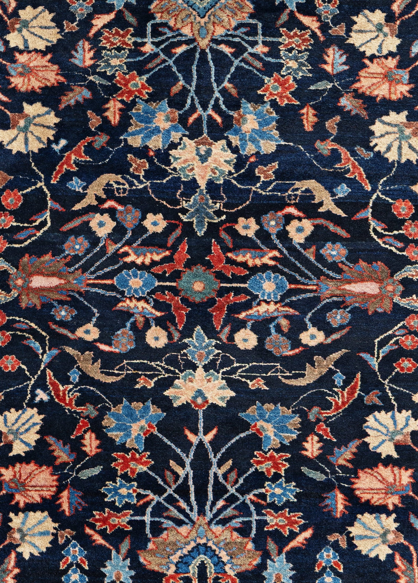 Sarouk Rug - 4
