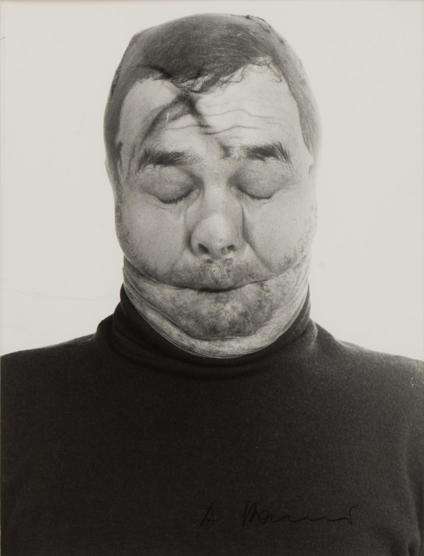 Arnulf Rainer * (1929 Baden bei Wien) Face Farces, 1972: Arnulf Rainer * (1929 Baden bei Wien) Face Farces, 1972 SW Foto, Silbergelatine, ca. 50 x 40 cm gerahmt, ungeOeffnet Expl.: 90/100 Signatur vorne: A. Rainer Provenienz: Privatbesitz Linz Arnulf Rainer