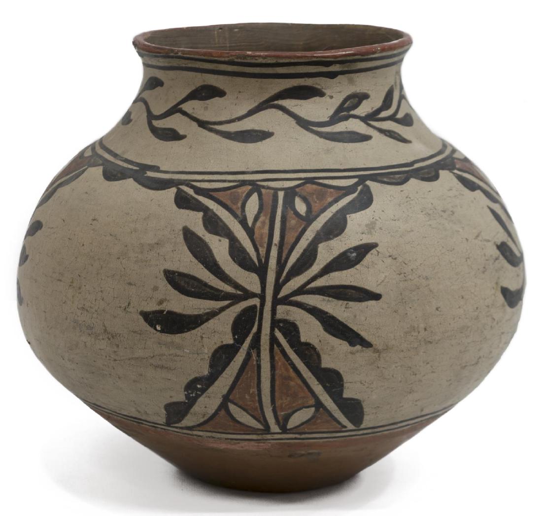 SAN ILEDFONSO POLYCHROME JAR, C. 1900-1915 (1 of 9)