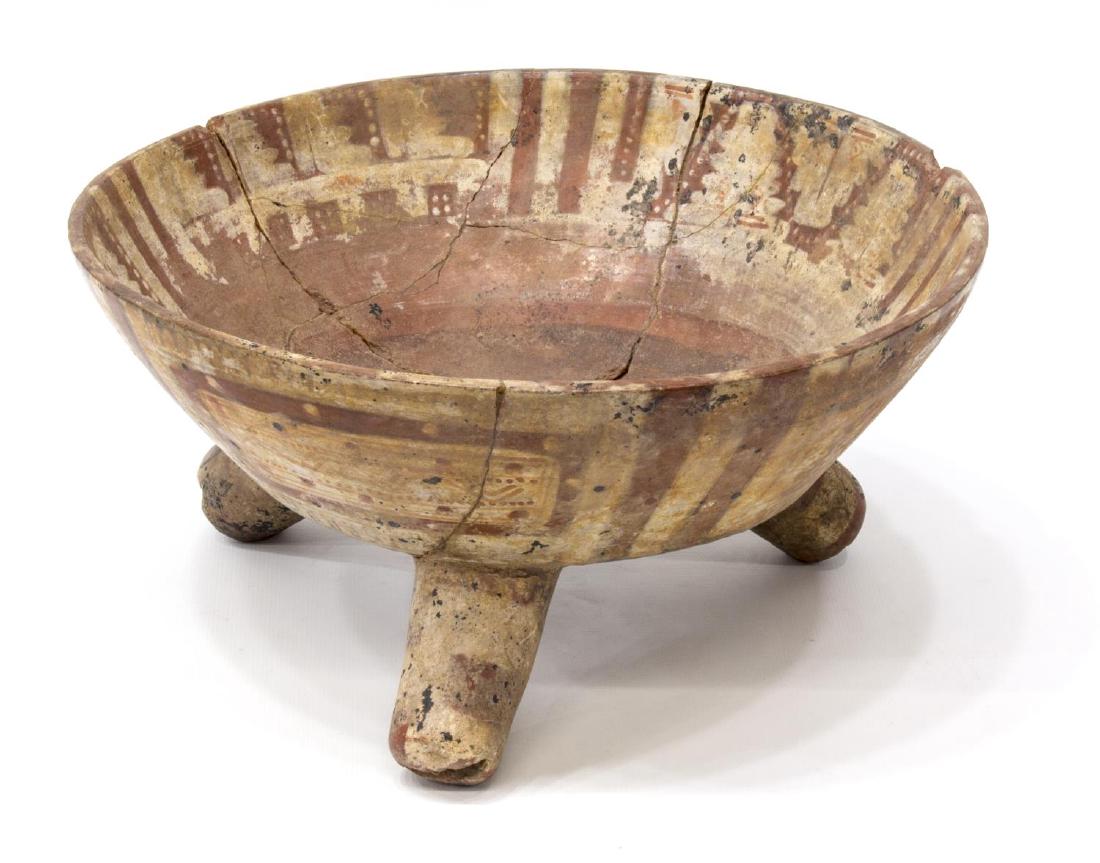 POST-CLASSIC PRECOLUMBIAN TRIPOD BOWL, MEXICO (1 of 5)