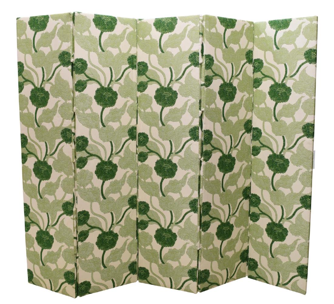 LARGE PARISH-HADLEY FIVE-PANEL FABRIC ROOM SCREEN (1 of 4)