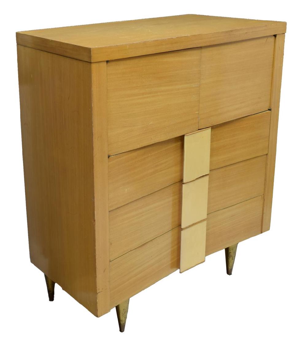 MID-CENTURY MODERN CHEST (1 of 5)