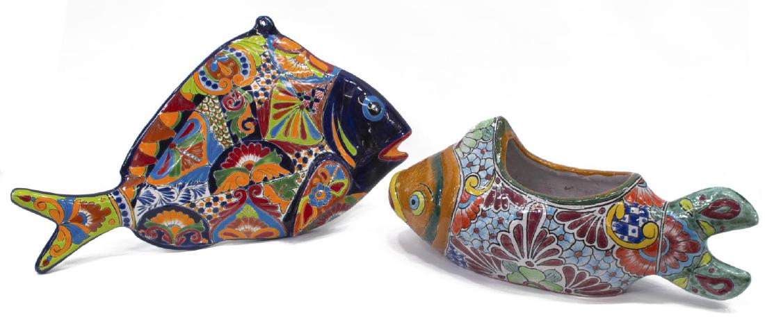 (2) MEXICAN TALAVERA ANIMALS FISH PLAQUE & PLANTER (1 of 7)