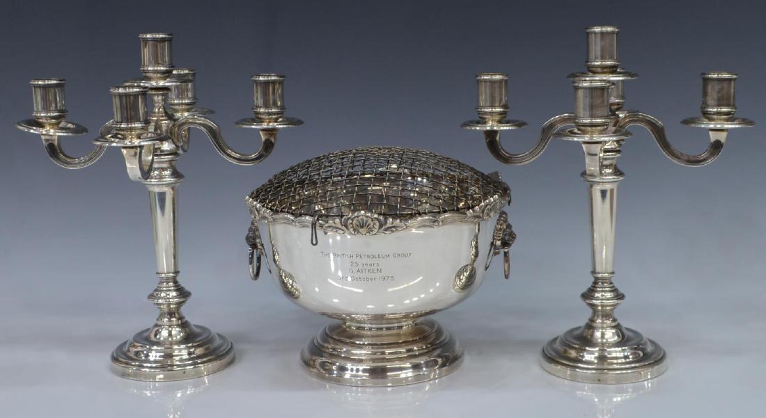 (3) CHRISTOFLE & GARRARD SILVERPLATE TABLE ITEMS (1 of 7)
