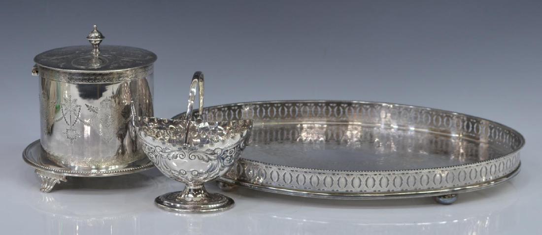 (3) SILVERPLATE TABLE ARTICLES, TRAY, BOWL, DISH (1 of 8)