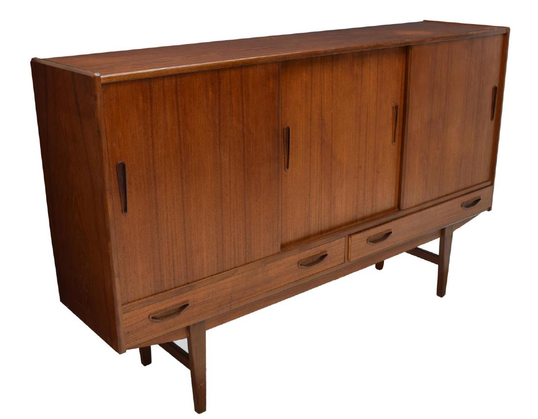 DANISH MID-CENTURY MODERN TEAKWOOD SIDEBOARD (1 of 4)