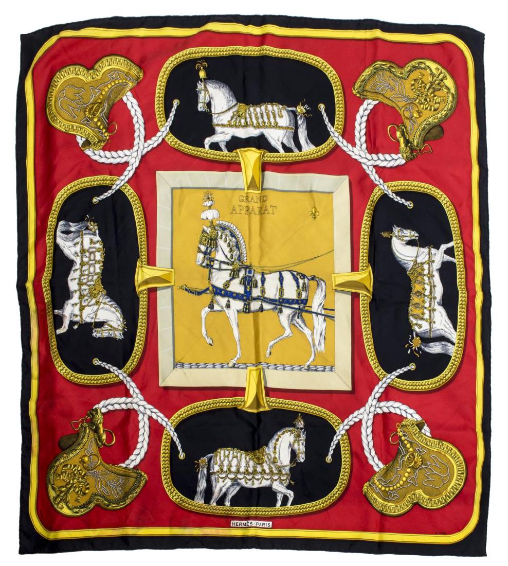 HERMES 'GRAND APPARAT' SQUARE SILK TWILL SCARF (1 of 2)