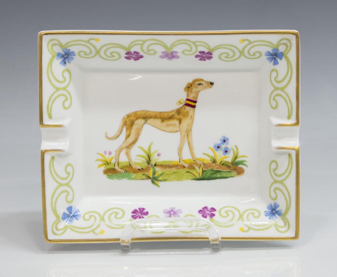 HERMES PARCEL GILT DOG ACCENTED PORCELAIN ASHTRAY (1 of 5)