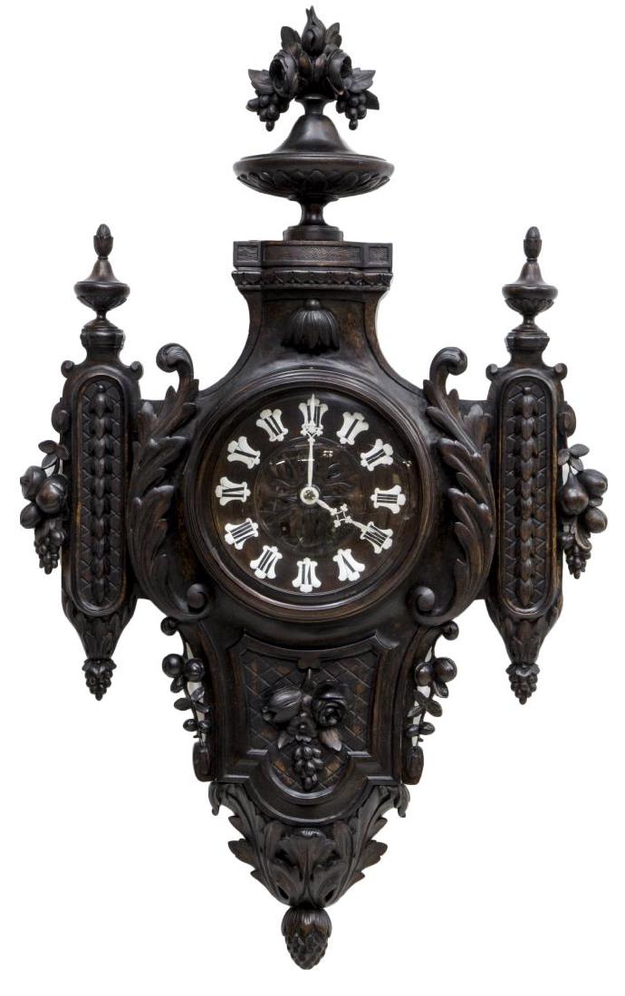 ANTIQUE BLACK FOREST FINELY CARVED WALL CLOCK (1 of 5)