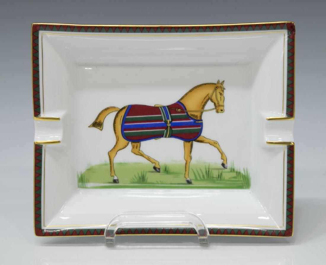 HERMES PORCELAIN WALKING HORSE CIGAR / ASHTRAY (1 of 7)