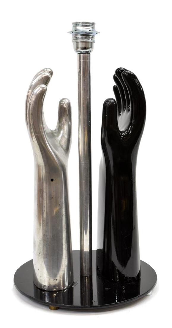 ITALIAN MODERN SIL LUX SCULPTURAL HANDS LAMP (1 of 7)