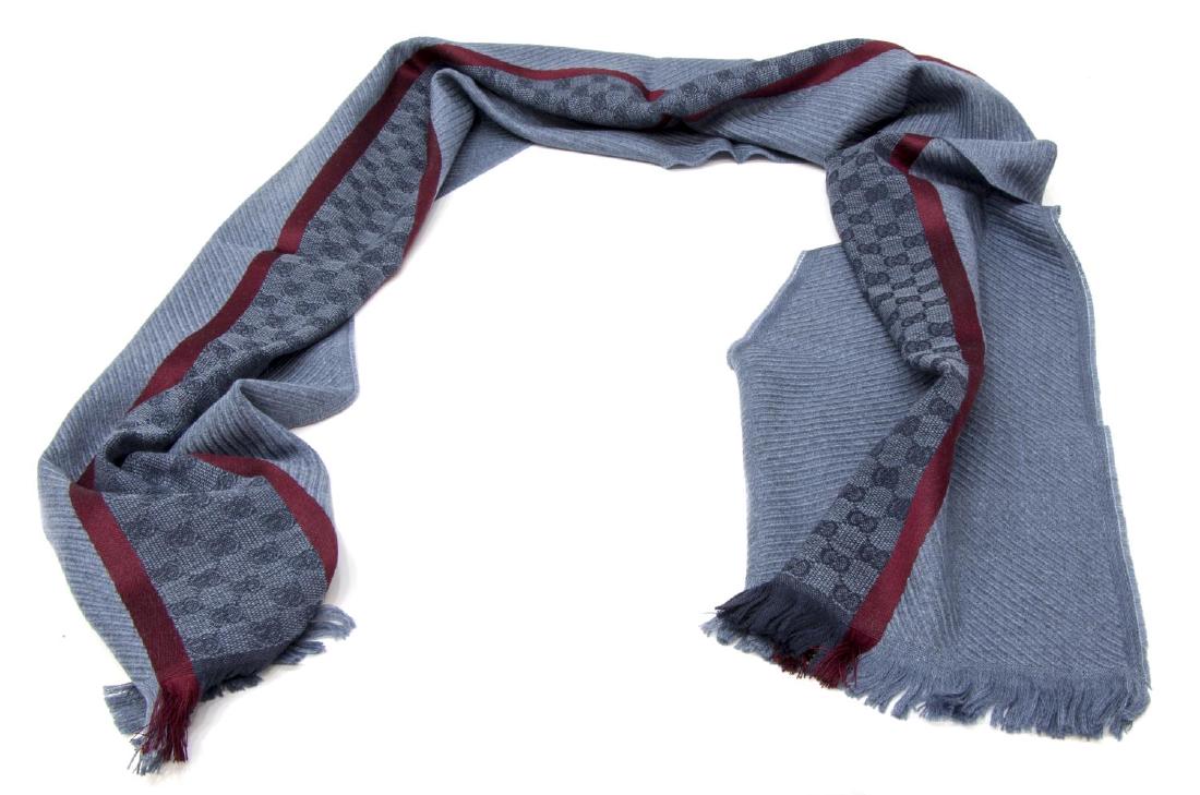 GUCCI CHAMPERY BLUE & RED WOOL SCARF / WRAP (1 of 2)