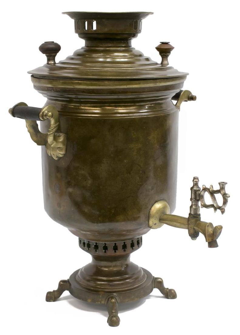 RUSSIAN BRASS SAMOVAR (1 of 5)
