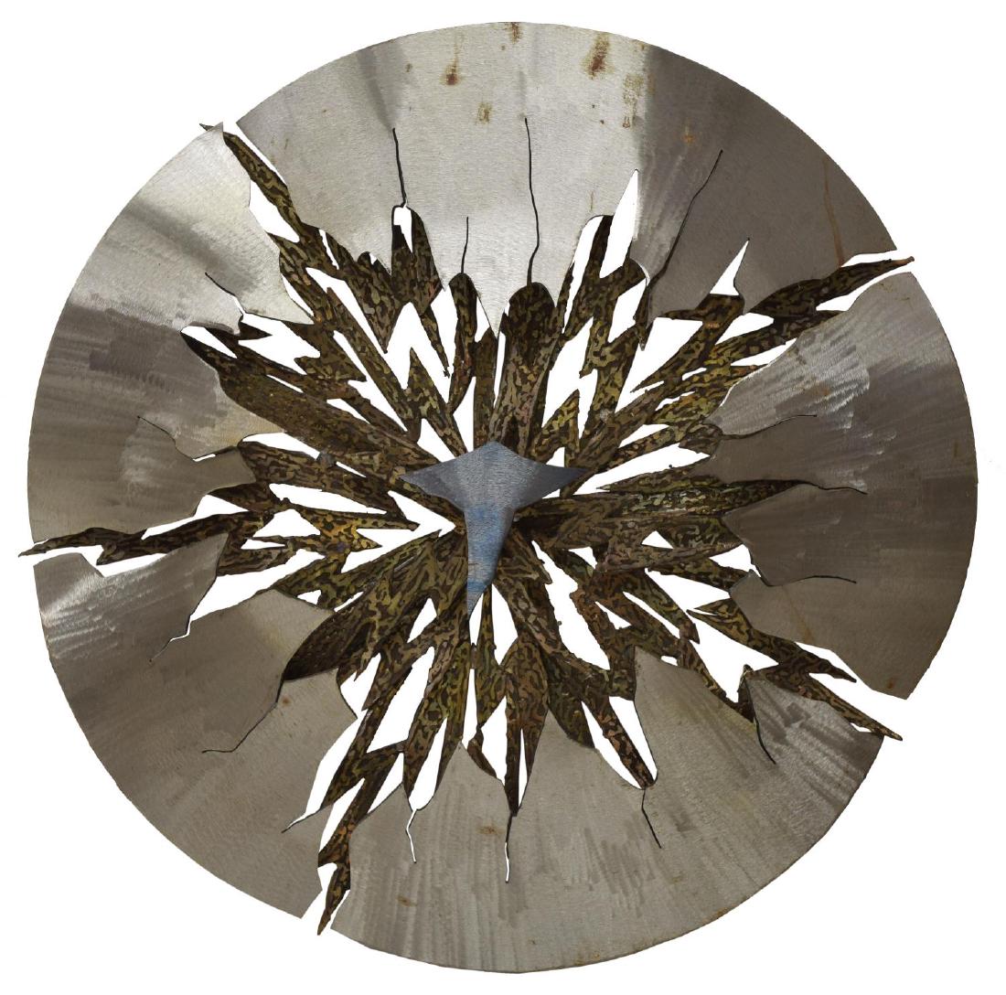 MODERN CIRCULAR 3 DIMENSIONAL STEEL WALL SCULPTURE: Circular modern steel three dimensional wall sculpture, unsigned, 30" diameter, 2.5" deep, 32lbs Start Price: $150.00