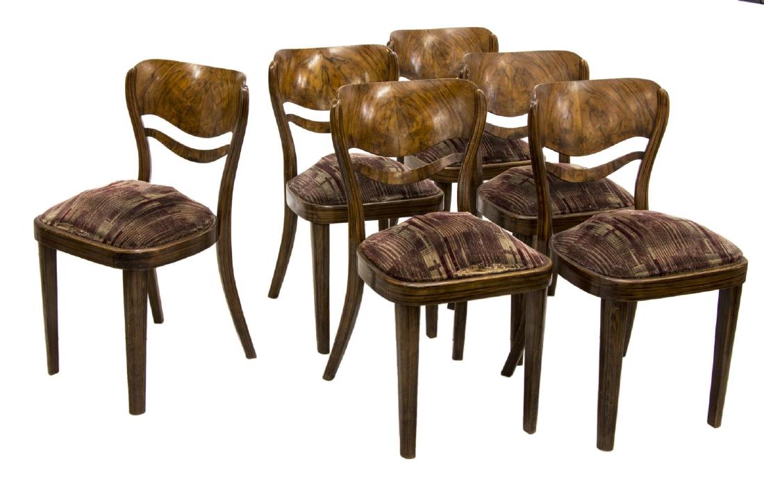 (6) THONET BENTWOOD CHAIRS: (lot of 6) Thonet bentwood chairs, a curved back over the removable cushion, raised on straight tapered legs,