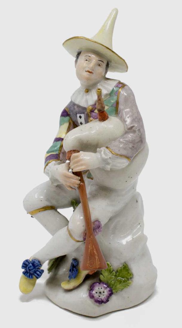 MEISSEN STYLE PORCELAIN HARLEQUIN WITH BAGPIPES (1 of 4)