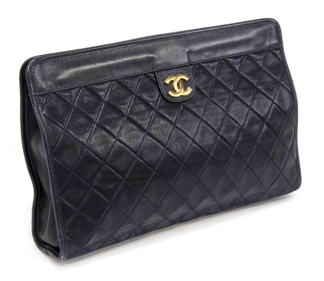 CHANEL VINTAGE NAVY QUILTED LAMBSKIN CLUTCH (1 of 5)