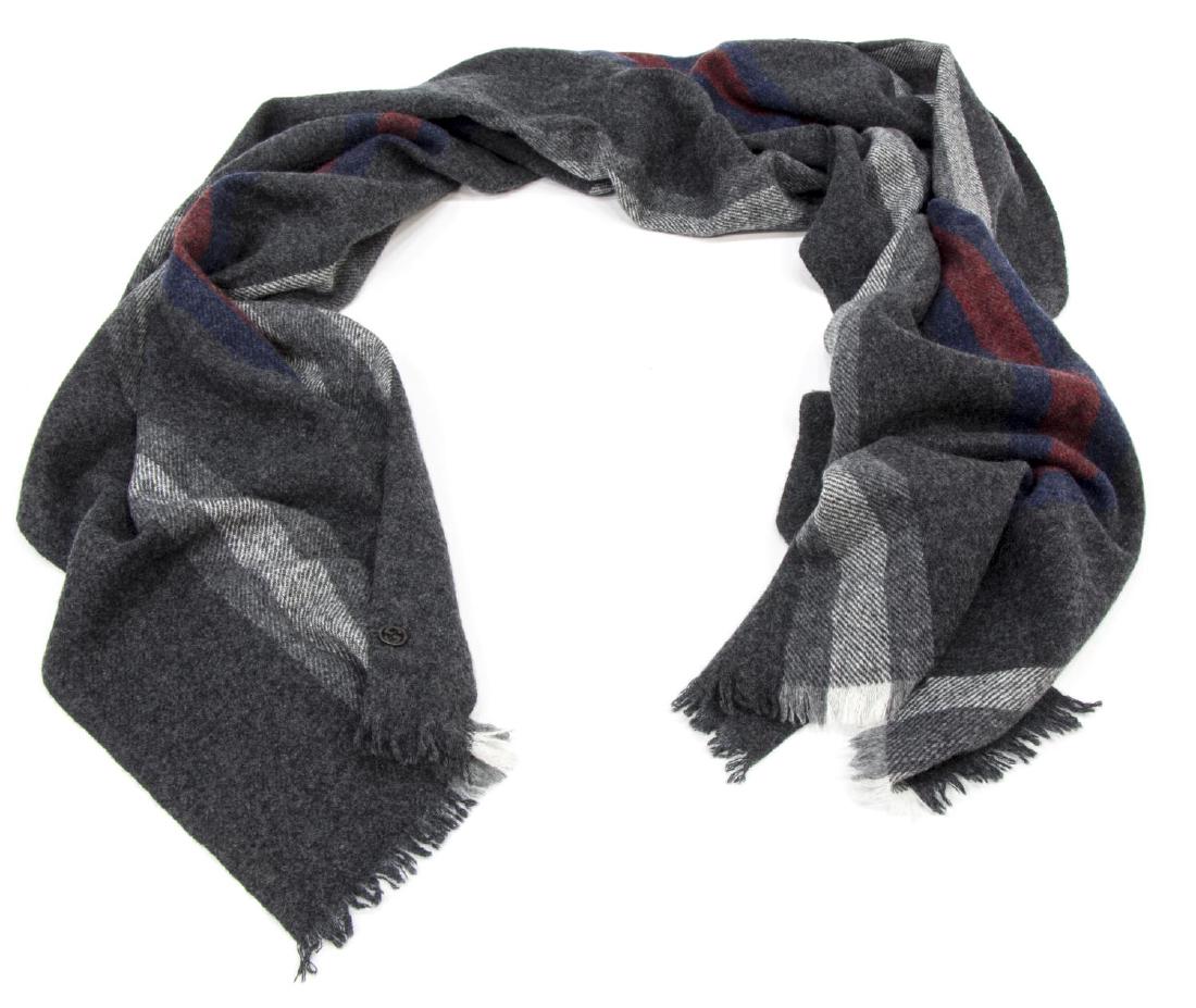 GUCCI WOOL & CASHMERE BLEND WRAP / SCARF (1 of 2)