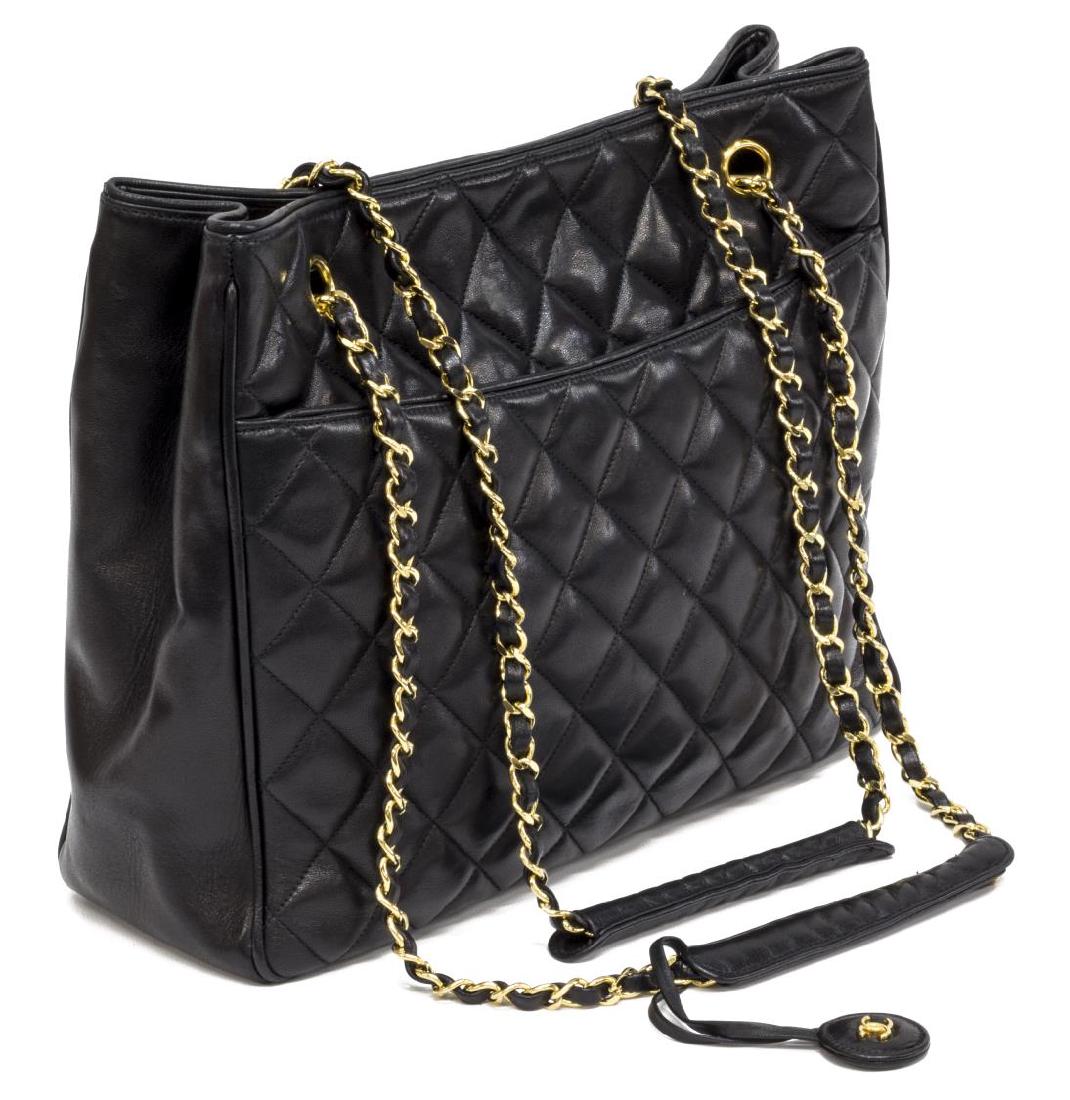 CHANEL QUILTED BLACK LEATHER CHAIN TOTE BAG (1 of 5)