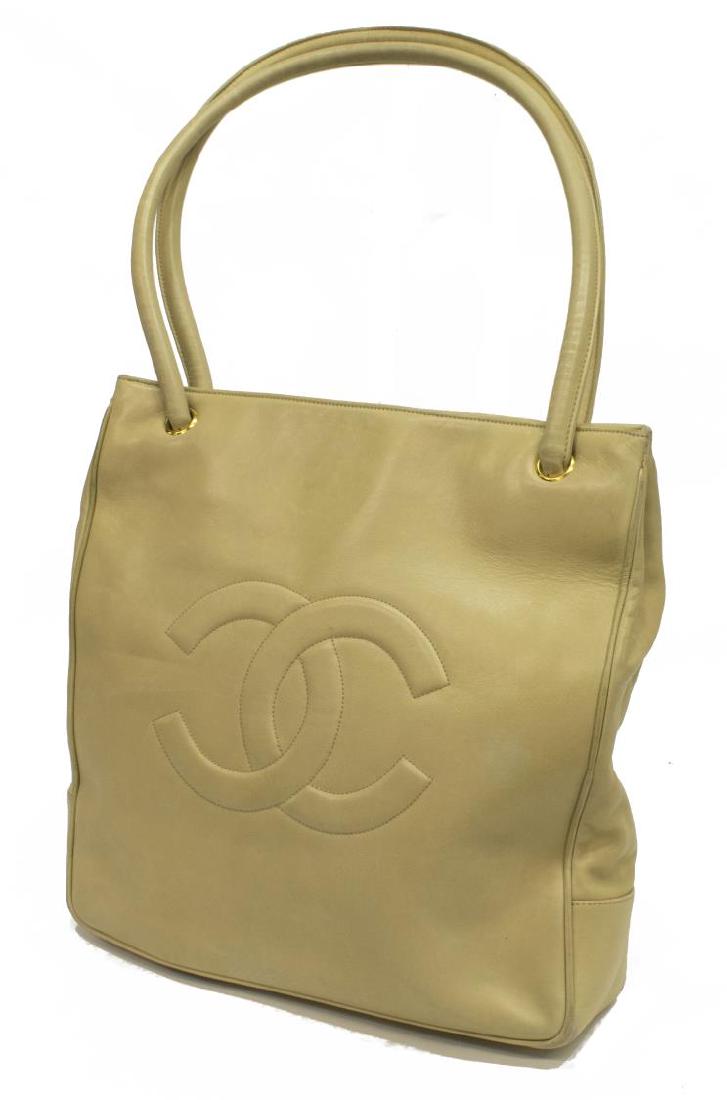 CHANEL LAMBSKIN LEATHER CC MEDALLION TOTE BAG (1 of 4)