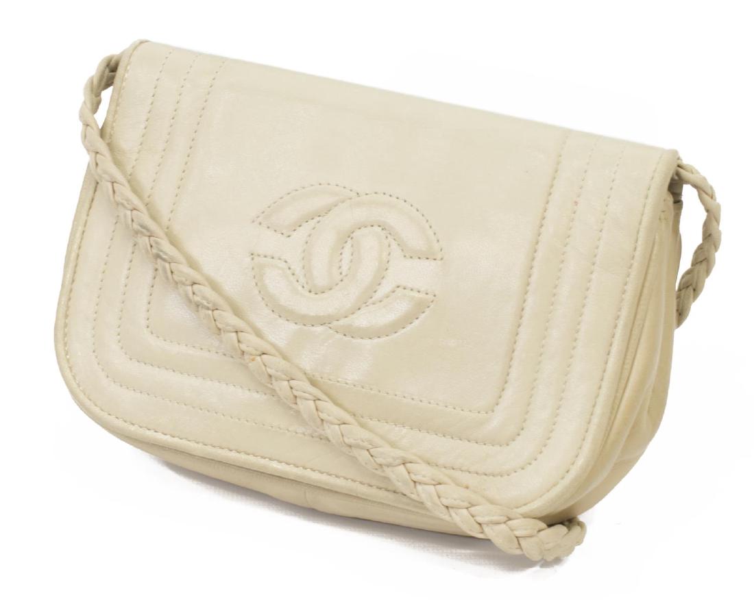 SMALL CHANEL BEIGE LEATHER BRAIDED SHOULDER BAG (1 of 8)