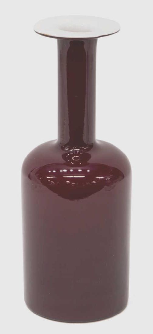 HOLMEGAARD BRAUER RED CASED CARNABY ERA GULVASE: Mid-century modern 'Gulvase,' c.1960, Denmark, designed by Otto Brauer, produced by Kastrup Holmegaard, from the Carnaby series of cased vases, oxblood red exterior, with white interior, approx 9.75"h