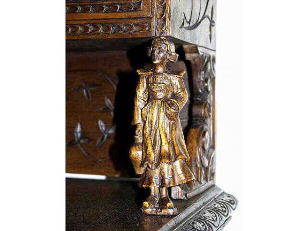 HIGHLY CARVED ANTIQUE FRENCH BRETON DESK - 3