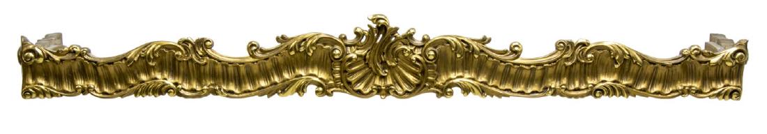 ITALIAN CARVED GILTWOOD CURTAIN VALENCE OR PELMET (1 of 2)