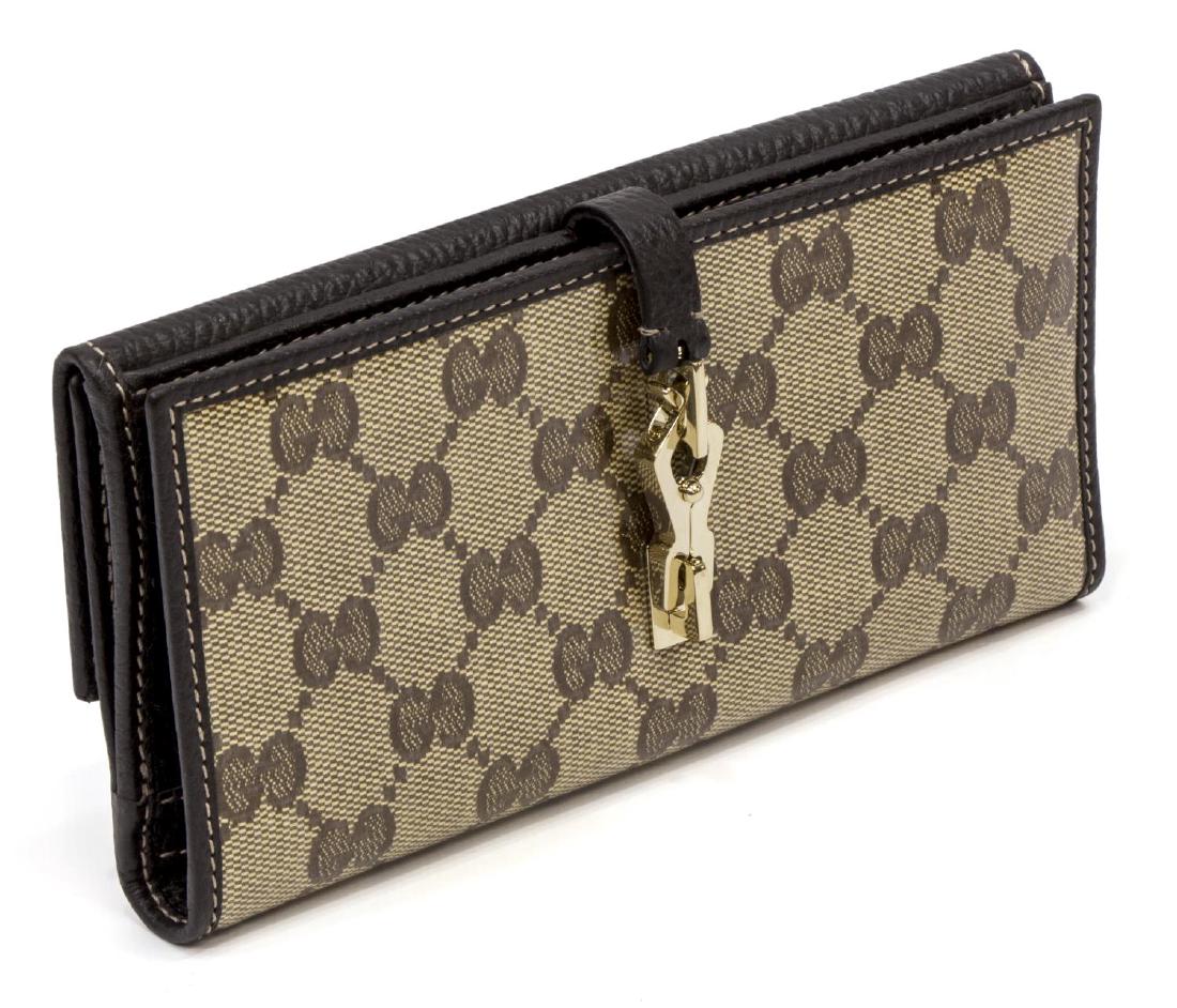 GUCCI MONOGRAMMED PATENT CANVAS & LEATHER WALLET (1 of 6)