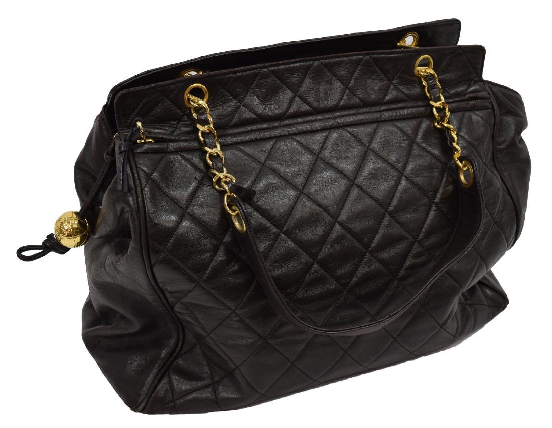 CHANEL BROWN QUILTED LEATHER SHOULDER BAG (1 of 5)