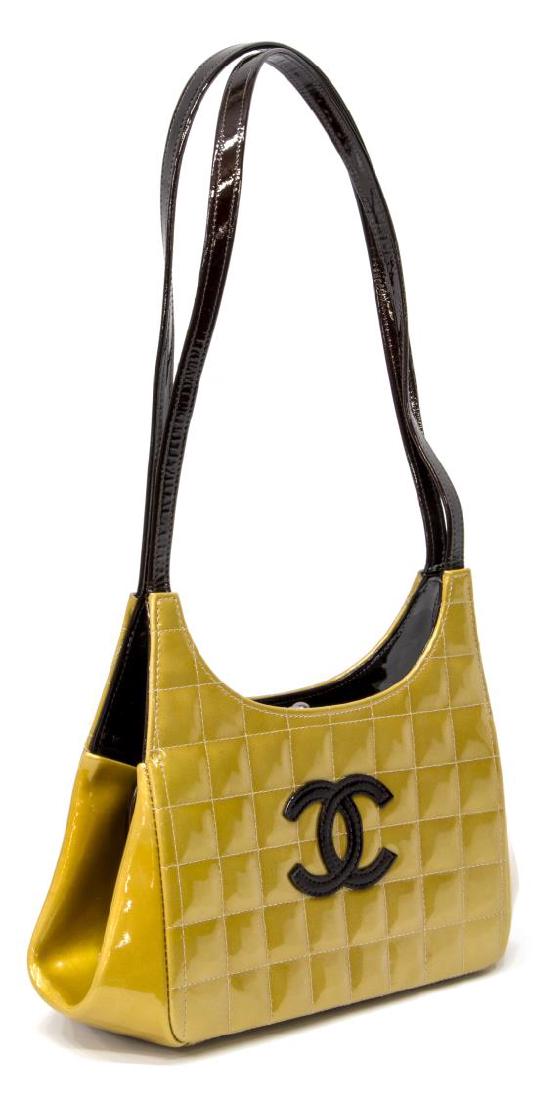 CHANEL GOLD SQUARE QUILTED PATENT LEATHER BAG (1 of 5)