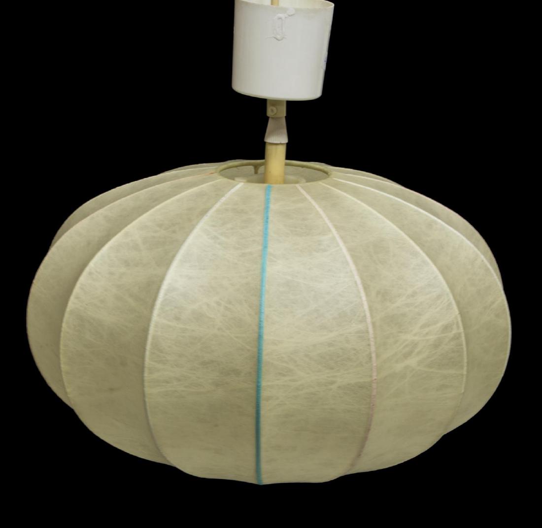 CASTIGLIONI (ATTRIB.) MODERN COCOON HANGING LIGHT: Italian mid-century modern cocoon pendant light, c. 1960, in the manner of Achille Castiglioni (Italy, 1918-2002) and Pier Giacomo Castiglioni (Italy, 1913-1968), metal frame covered in fiberglass sha