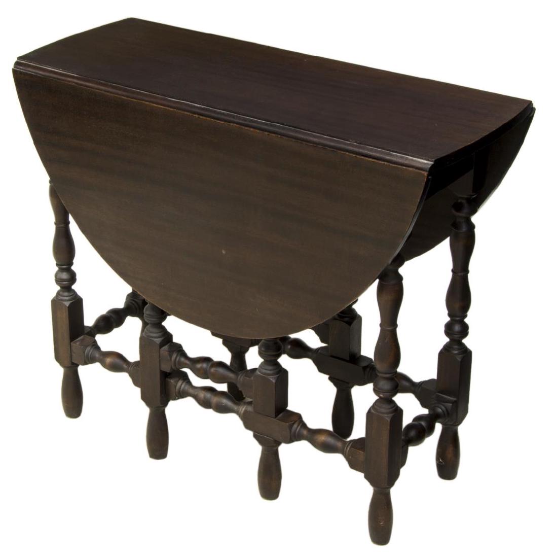 AMERICAN MAHOGANY DOUBLE DROP LEAF GATELEG TABLE