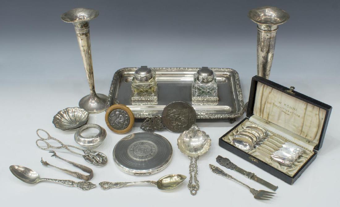 COLLECTION OF STERLING SILVER, SILVER PLATE, ETC.: (lot) Collection of sterling, weighted, and plate silver, highlights include: (2) sterling shell-form shallow salt bowls, hallmarked Jennings, approx 3"h, 3"w, 0.5"d, (1) sterling tea strainer spoon,