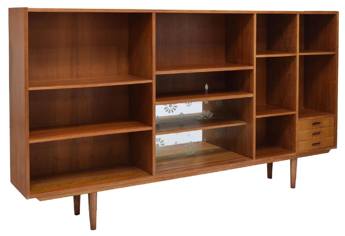 DANISH MID-CENTURY MODERN TEAKWOOD BOOKCASE (1 of 2)