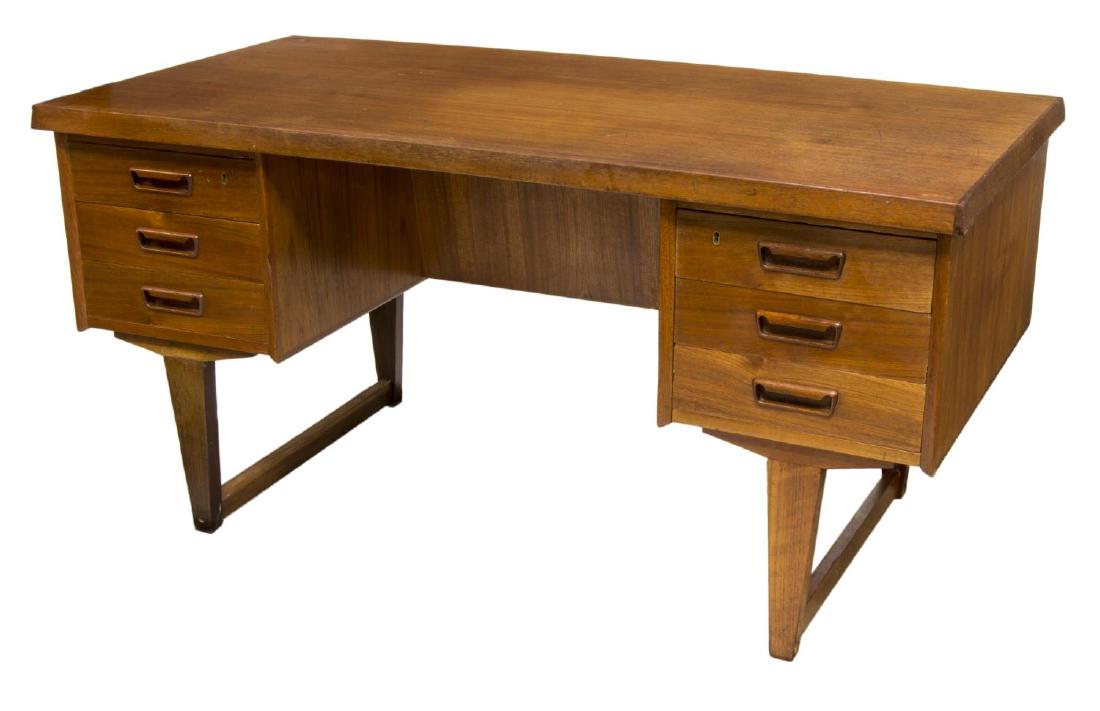 DANISH MID-CENTURY MODERN TEAKWOOD WRITING DESK (1 of 3)